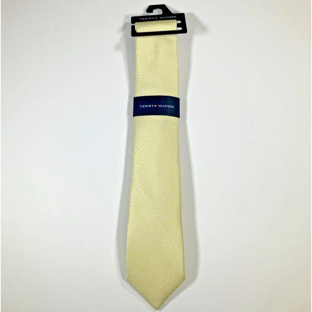 Tommy Hilfiger Yellow with White & Blue Floral Necktie Polyester NEW‎ with Tags